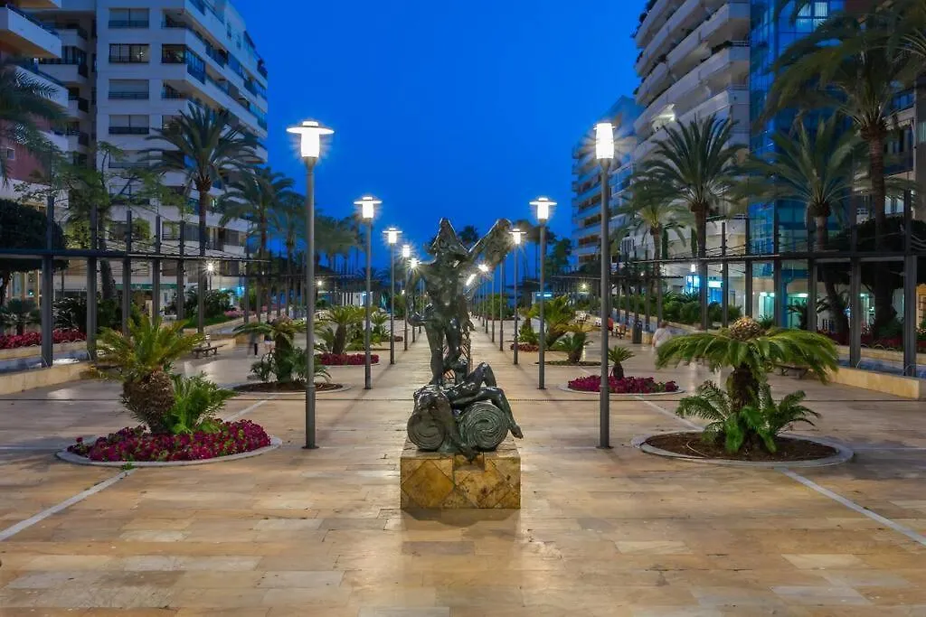 Apartment Oceanfront Retreat: Your Serene Oasis By The Sea! Marbella Spain