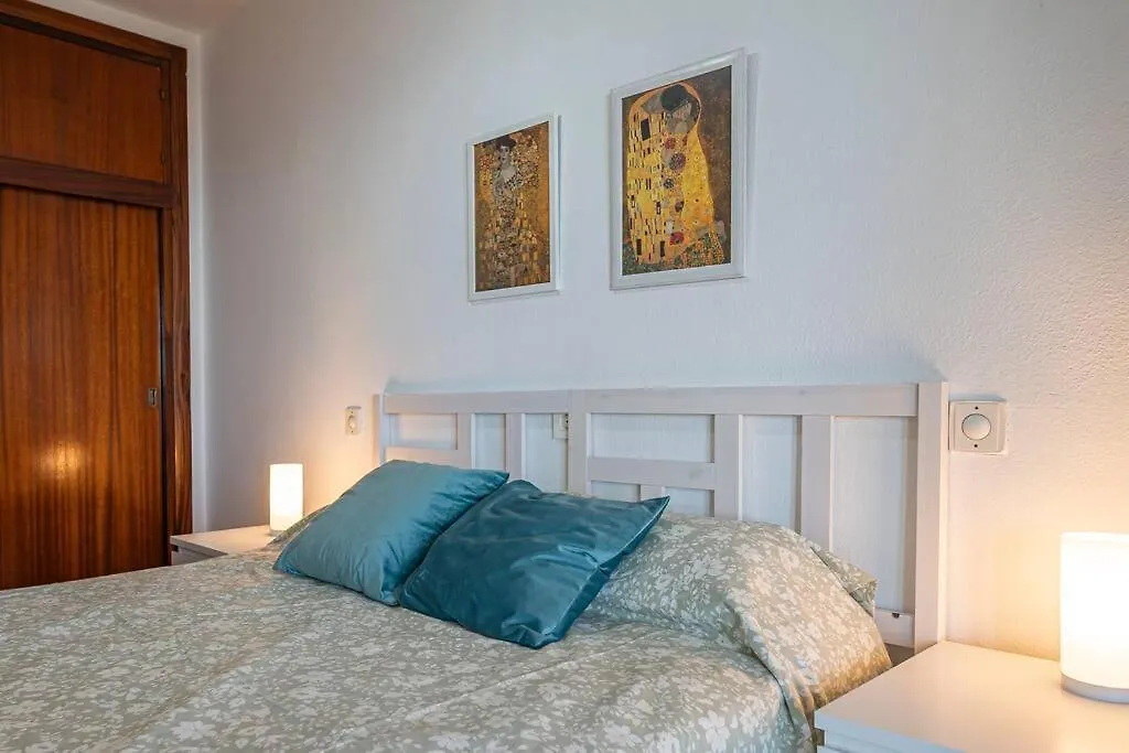 Oceanfront Retreat: Your Serene Oasis By The Sea! Marbella 0*,