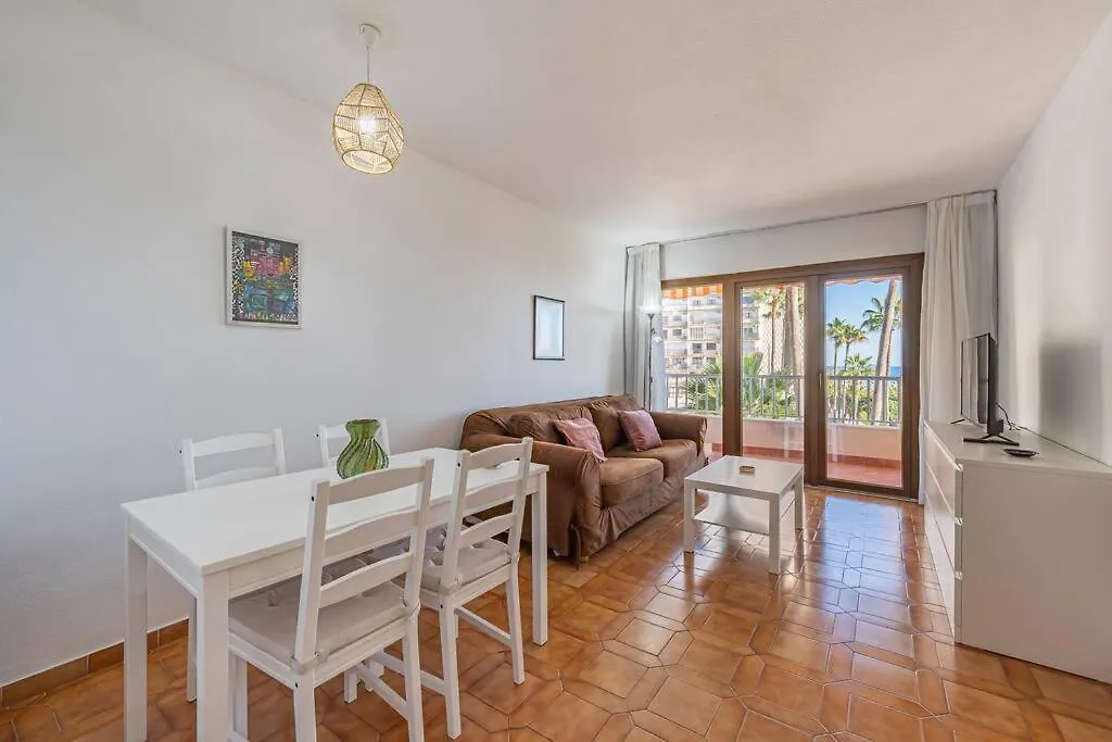 Oceanfront Retreat: Your Serene Oasis By The Sea! Marbella Spain
