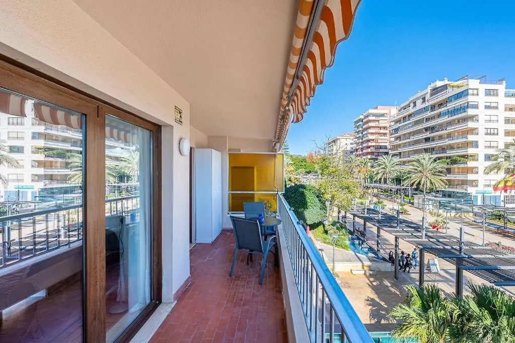 Apartment Oceanfront Retreat: Your Serene Oasis By The Sea! Marbella Spain